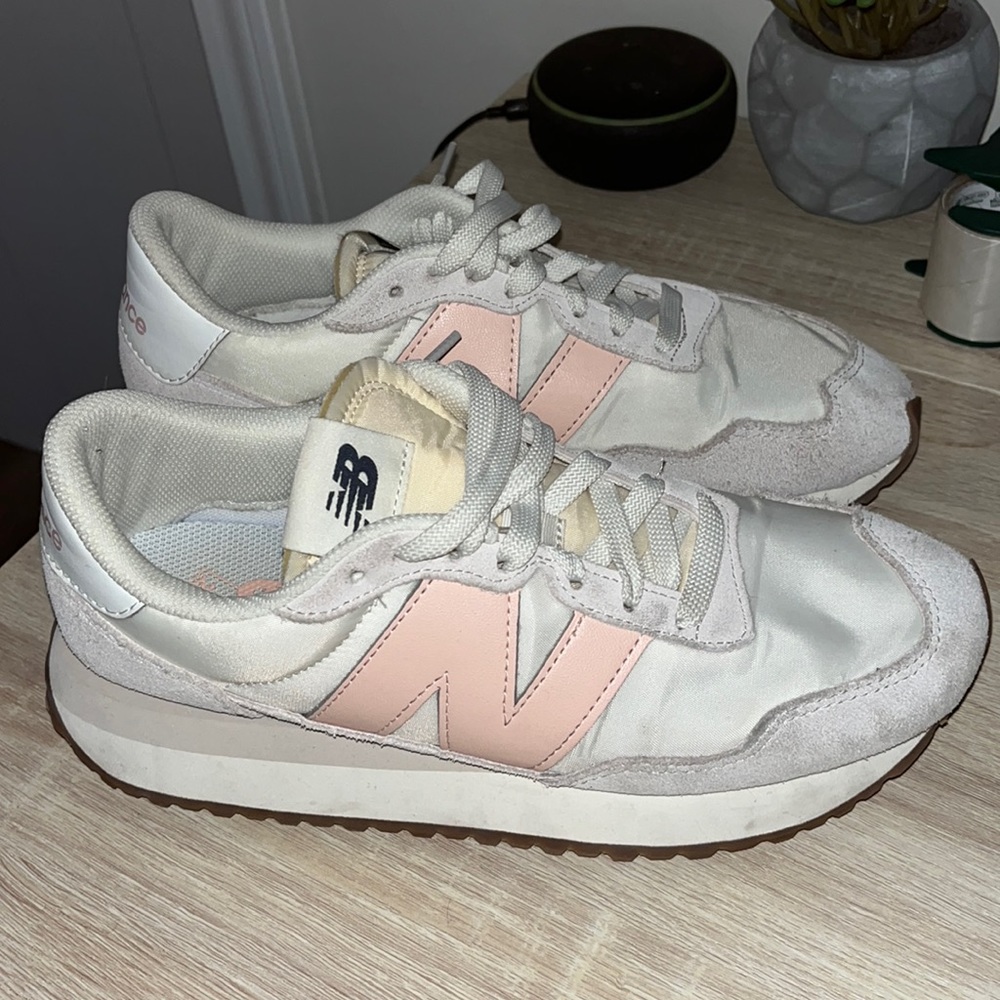 New balance 237